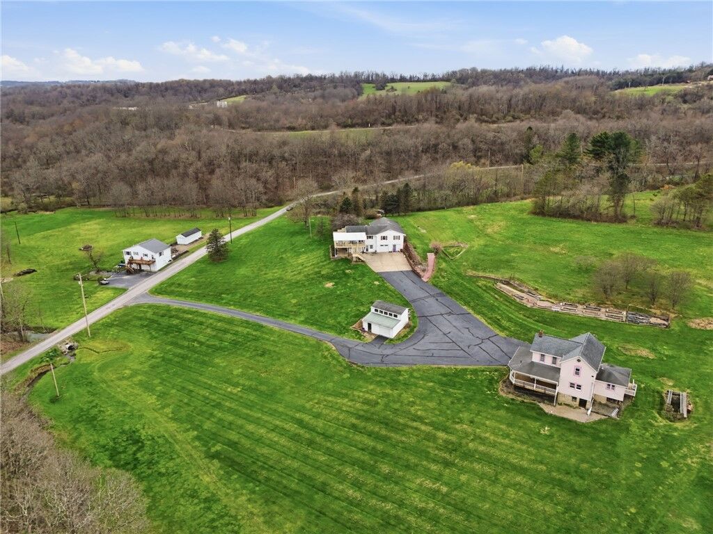 Property Photo: 20 Walker Rd PA 15021