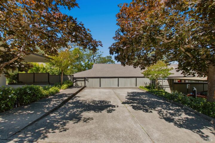Property Photo: 28 Elan Way CA 94559