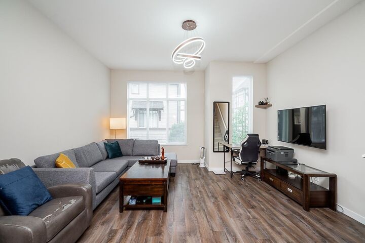Property Photo: 9728 Alexandra Road 49 BC V6X 0M4