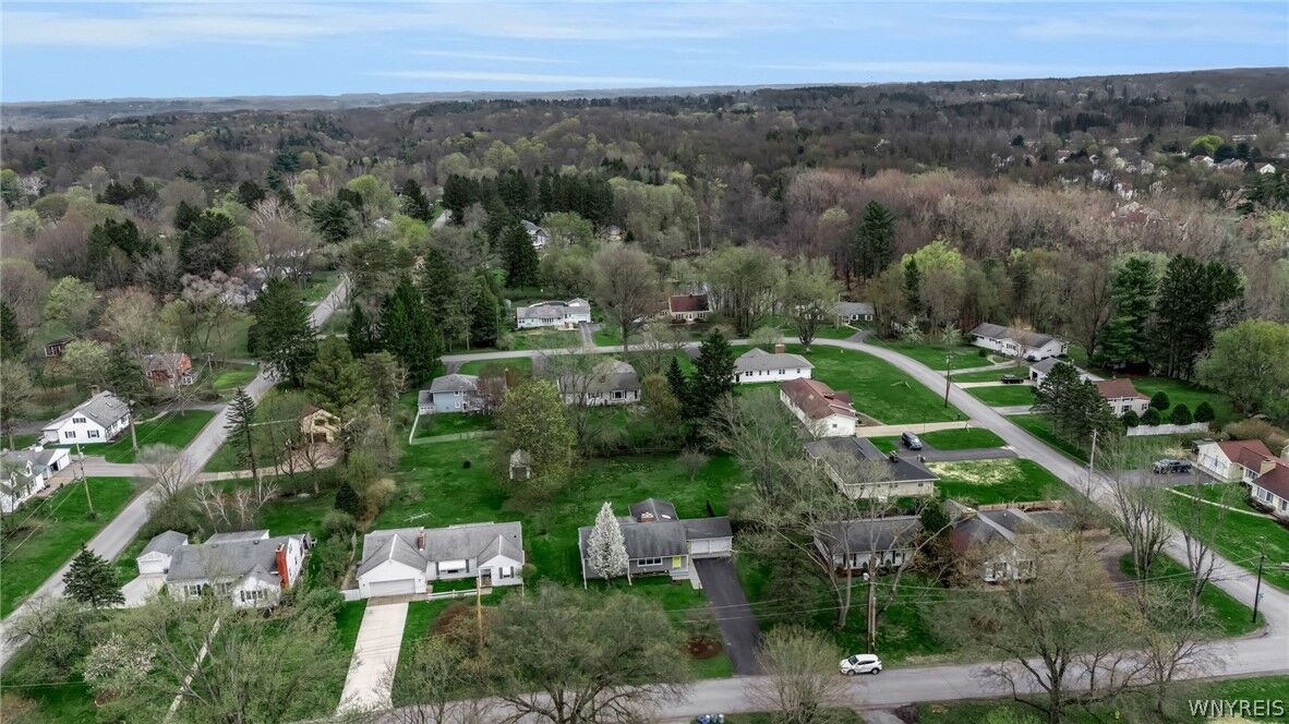 Property Photo:  1049 Lawrence Avenue  NY 14052 