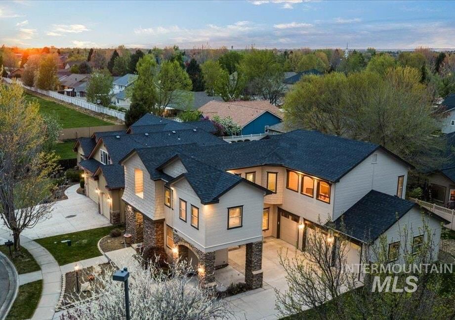 Property Photo: 1896 E Meadow Creek Dr ID 83646
