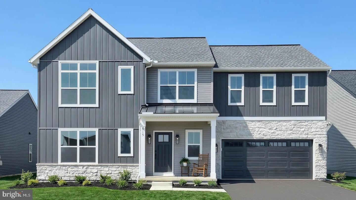 Property Photo:  615 Estate Drive  PA 17055 