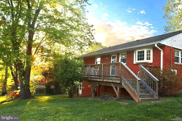 Property Photo:  7919 Ellet Road  VA 22151 