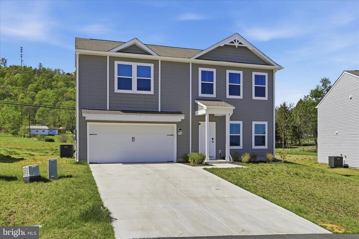 Property Photo:  144 Scoter Rd  WV 25427 