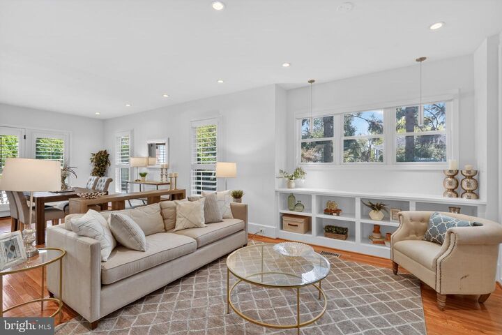 Property Photo:  2617 N Nottingham Street  VA 22207 