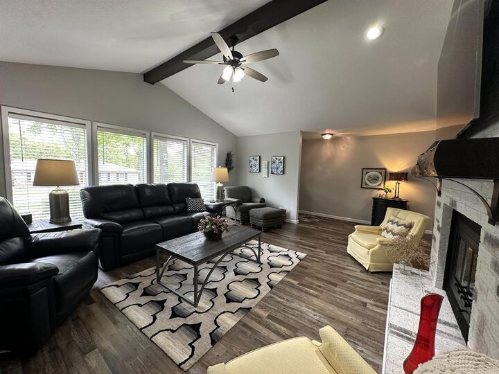 Property Photo:  1817 Fairway Drive  AR 72653 