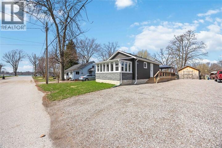 Photo de la propriété:  126 Church Street  ON N0N 1G0 