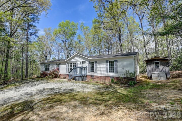 Property Photo:  98 Fork Ridge Lane  NC 28792 