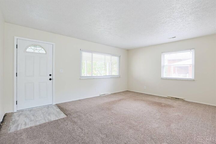 Property Photo:  5061 Chantilly Drive  OH 45238 