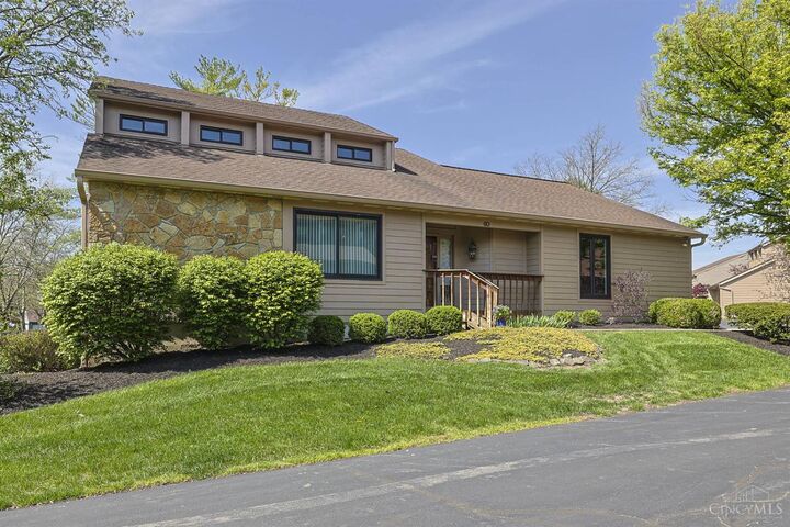 Property Photo:  60 Carpenters Ridge  OH 45241 