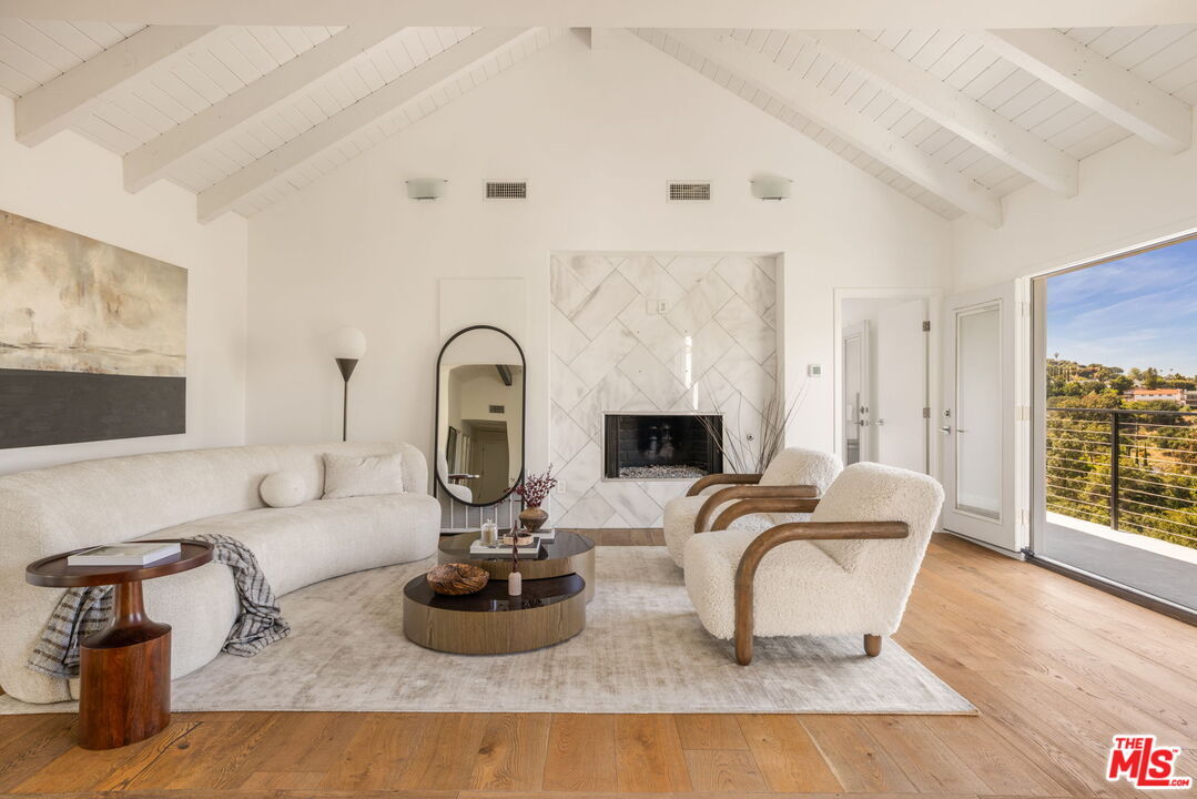 Property Photo:  3701 Multiview Dr  CA 90068 