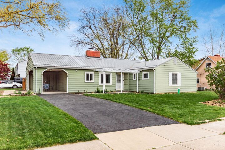 Property Photo:  474 Darbyhurst Road  OH 43228 