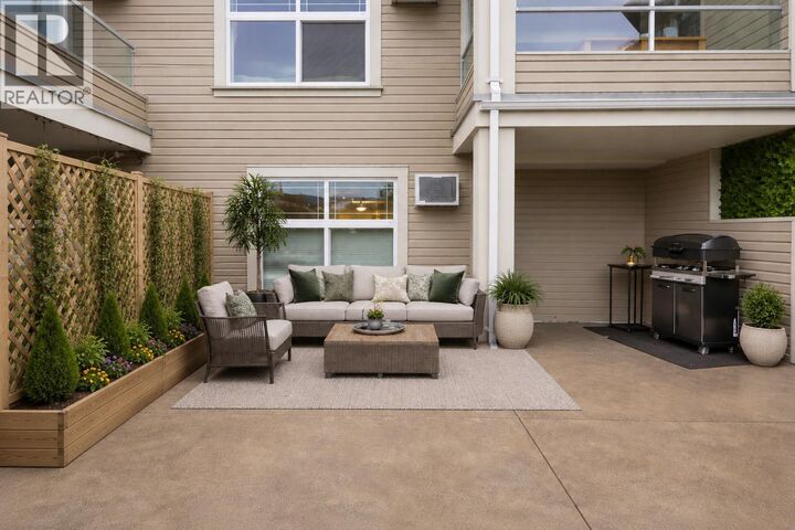 515 Houghton Road 109 — photo 1