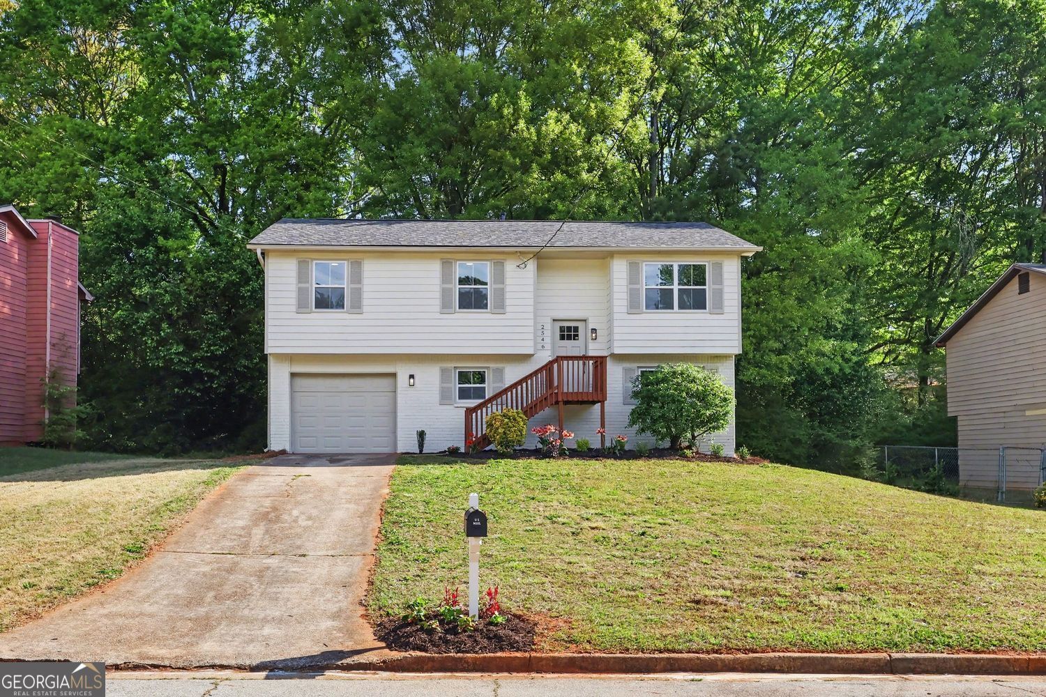 Property Photo:  2546 Candler Woods Drive  GA 30032 