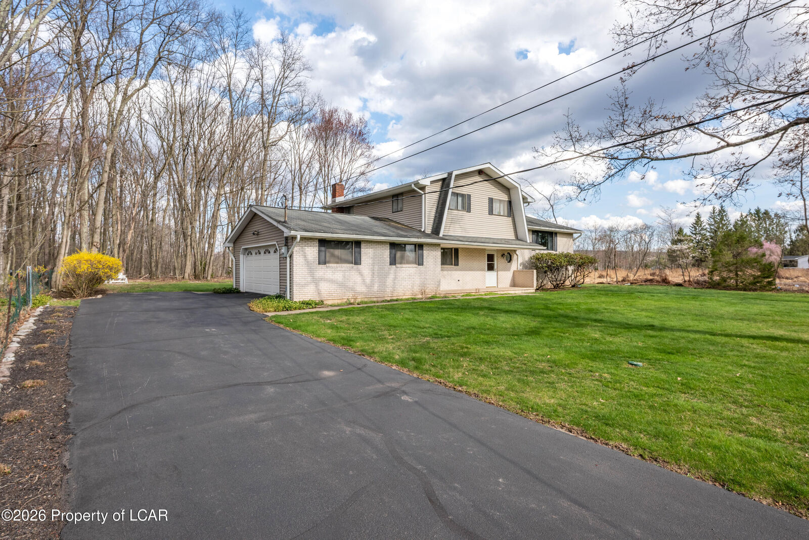 Property Photo:  146 Burma Road  PA 18707 