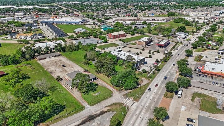 Property Photo:  2847 S Main Street  TX 77477 