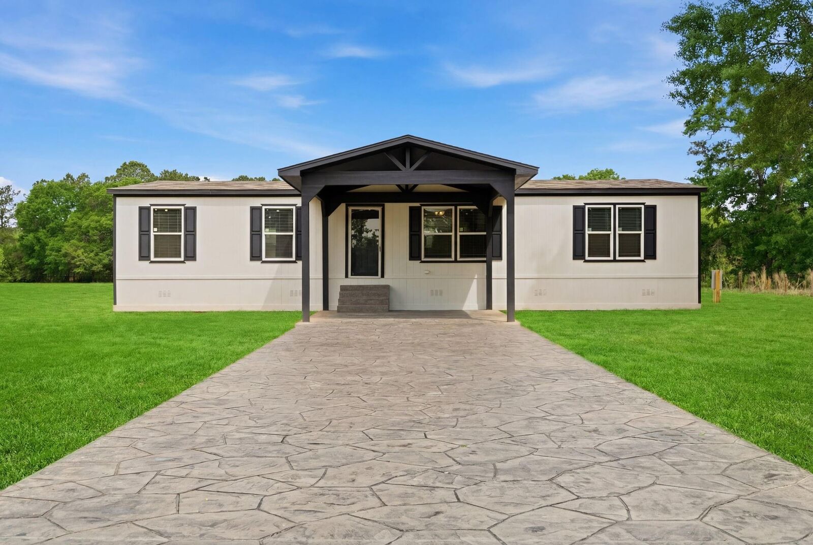Property Photo: 148 Cr Road 2198 TX 77327