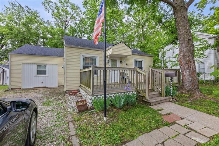 Property Photo:  811 S Hickory Street  KS 66067 
