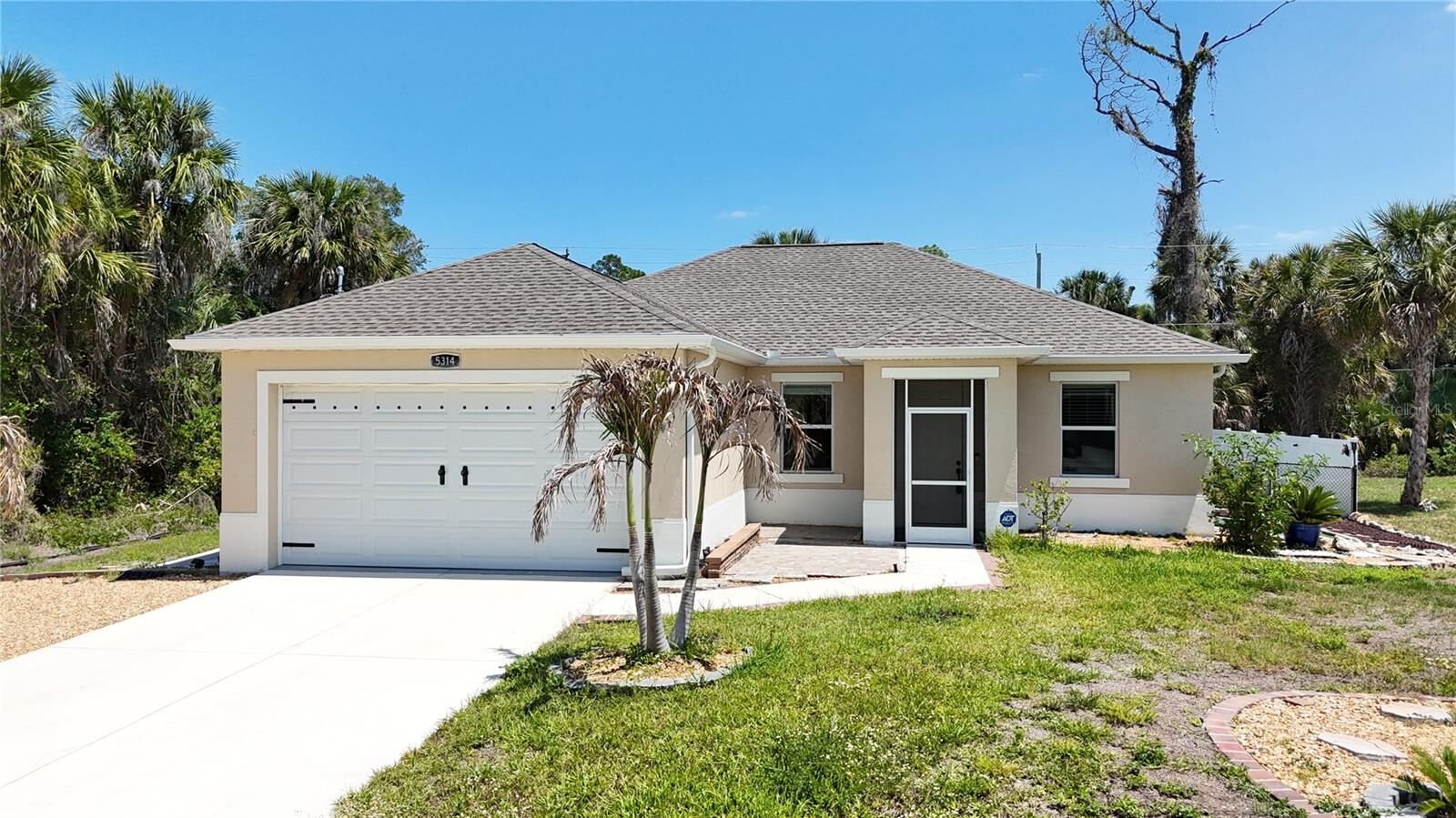 Property Photo: 5314 Easter Terrace FL 34286