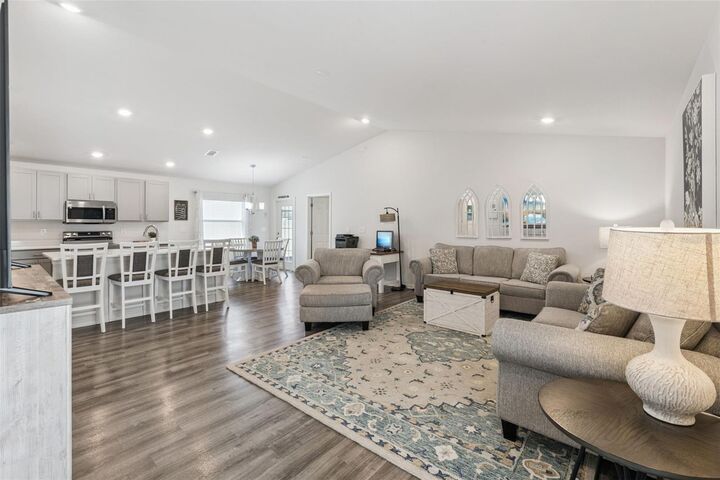 Property Photo:  5604 Maddie Drive  FL 33844 