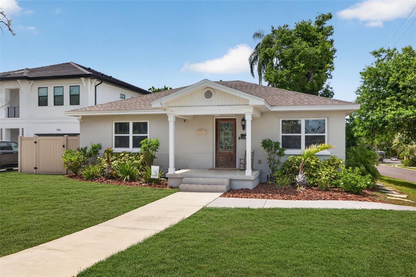 Property Photo:  3318 N Ridge Avenue  FL 33603 