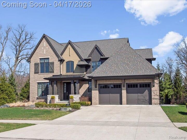 Property Photo:  3824 Poppleton Court  MI 48084 