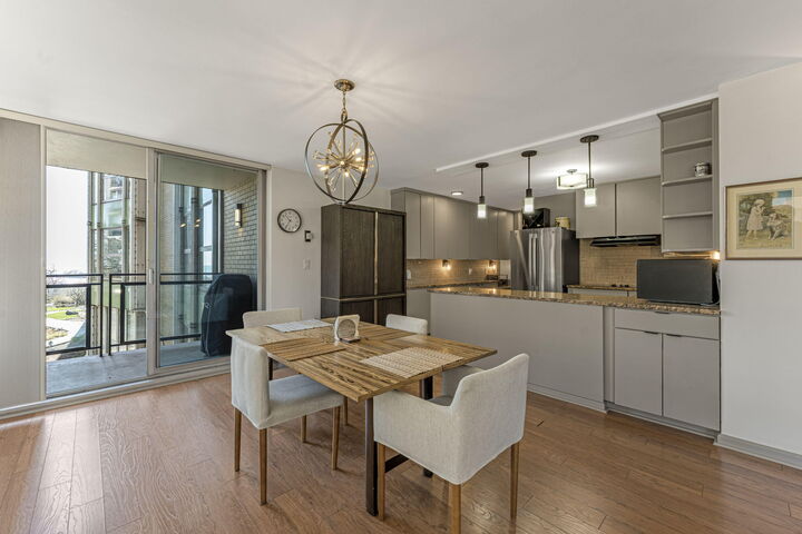 Property Photo: 1610 N Prospect Ave 202 WI 53202