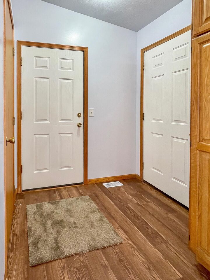 Property Photo:  2056 14th St NW  ND 58703 