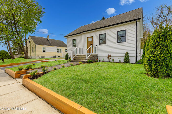 Property Photo:  65 W Wall Street  NJ 07753 