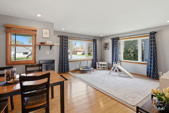 Property Photo:  175 N Elm Street  IL 60941 