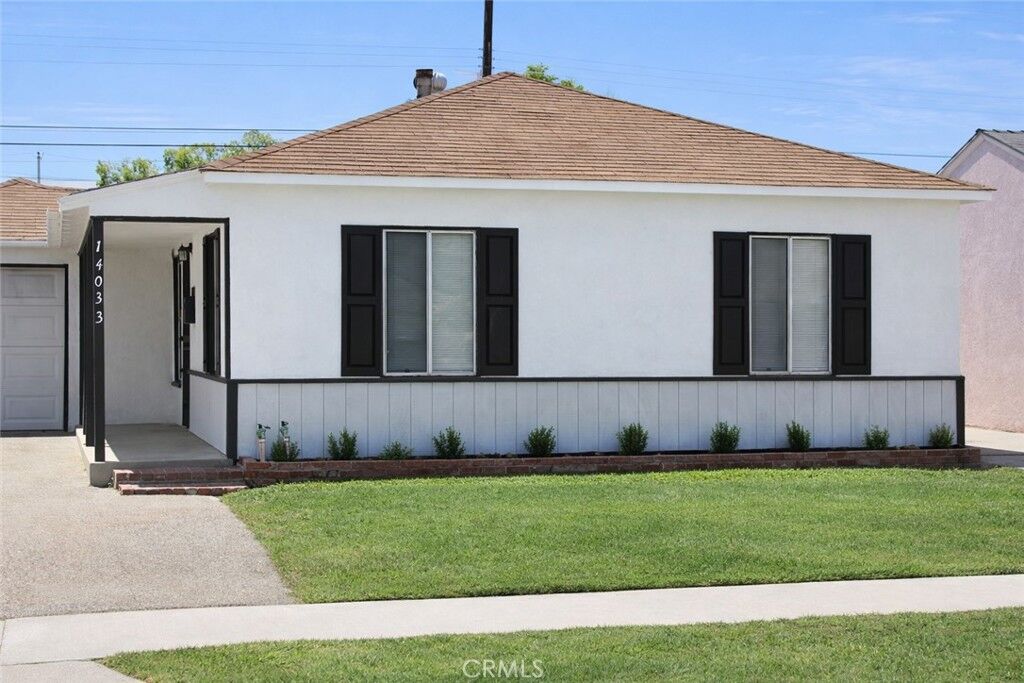 Property Photo: 14033 Gard Avenue CA 90650