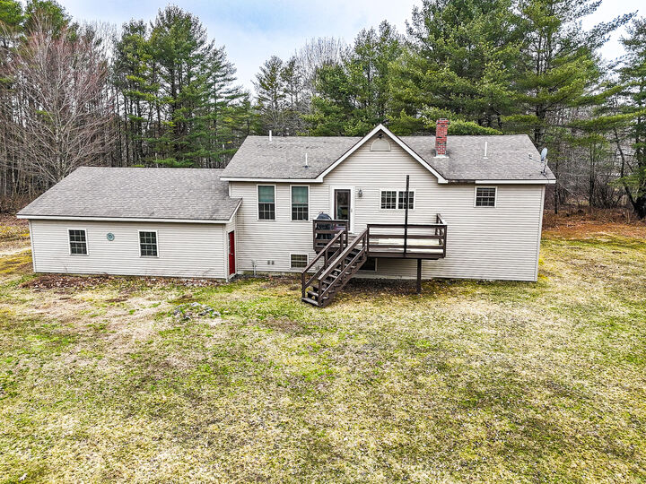 Property Photo:  103 Birmingham Road  ME 04346 