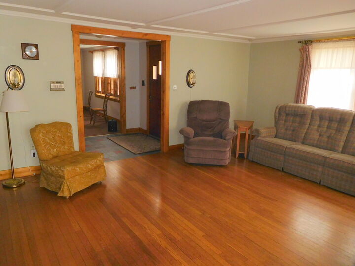 Property Photo:  7 Joy Street  ME 04083 