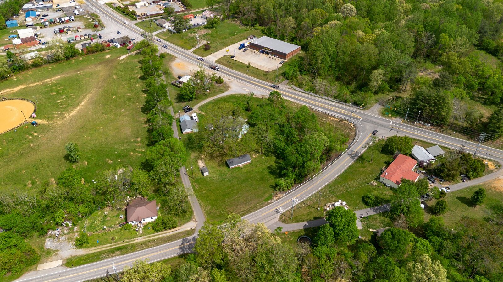 Property Photo:  1501 Hwy 31 W  TN 37072 