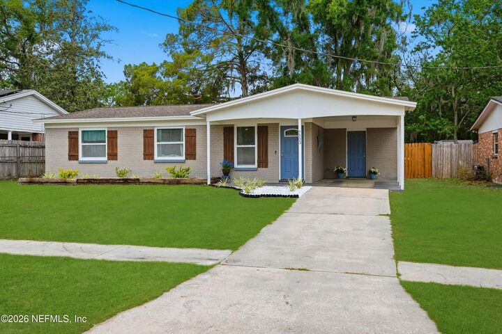 Property Photo:  7503 Wheat Road  FL 32244 