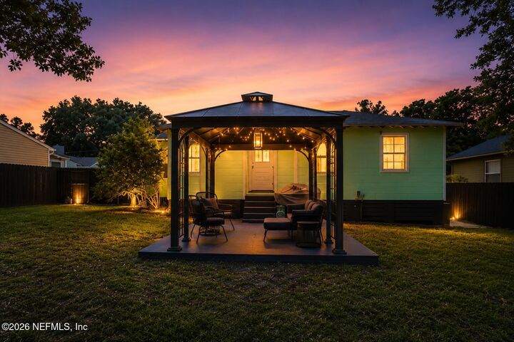 Property Photo:  1315 Azalea Drive  FL 32205 