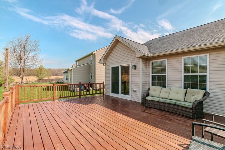Property Photo:  1731 Poplar Lane  OH 44077 