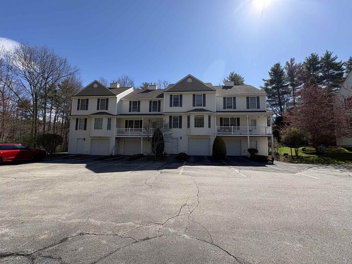 Property Photo:  19 Mulberry Lane  NH 03031 