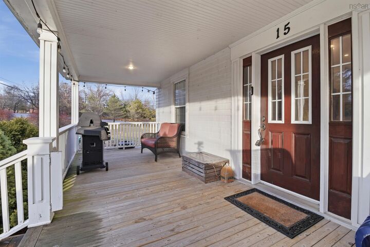 Property Photo: 15 Falmouth Dyke Rd NS B0P 1L0