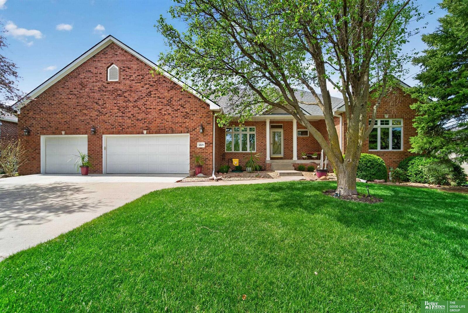 Property Photo:  5021 Deer Ridge Drive  NE 68347 