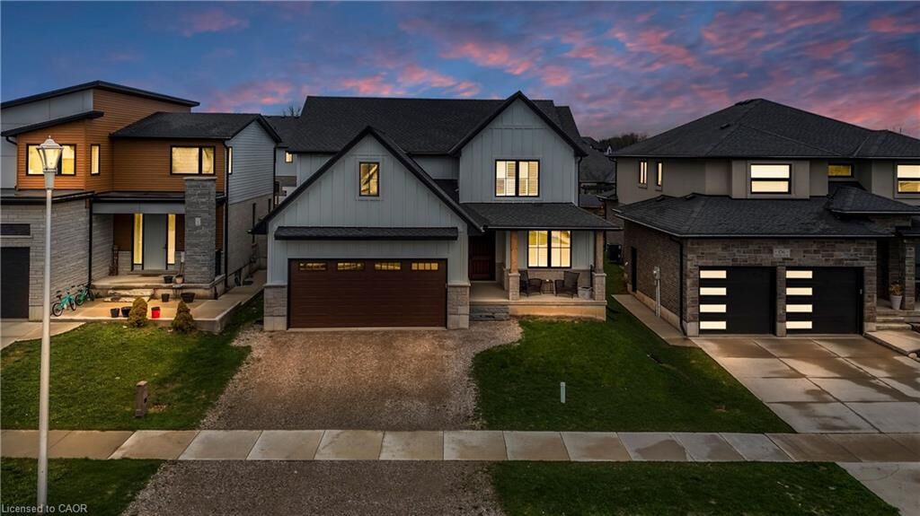 Property Photo: 160 Hemlock Street ON N4S 0E4