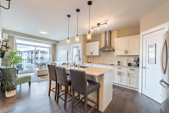 10 Walgrove Walk SE 412 — photo 1