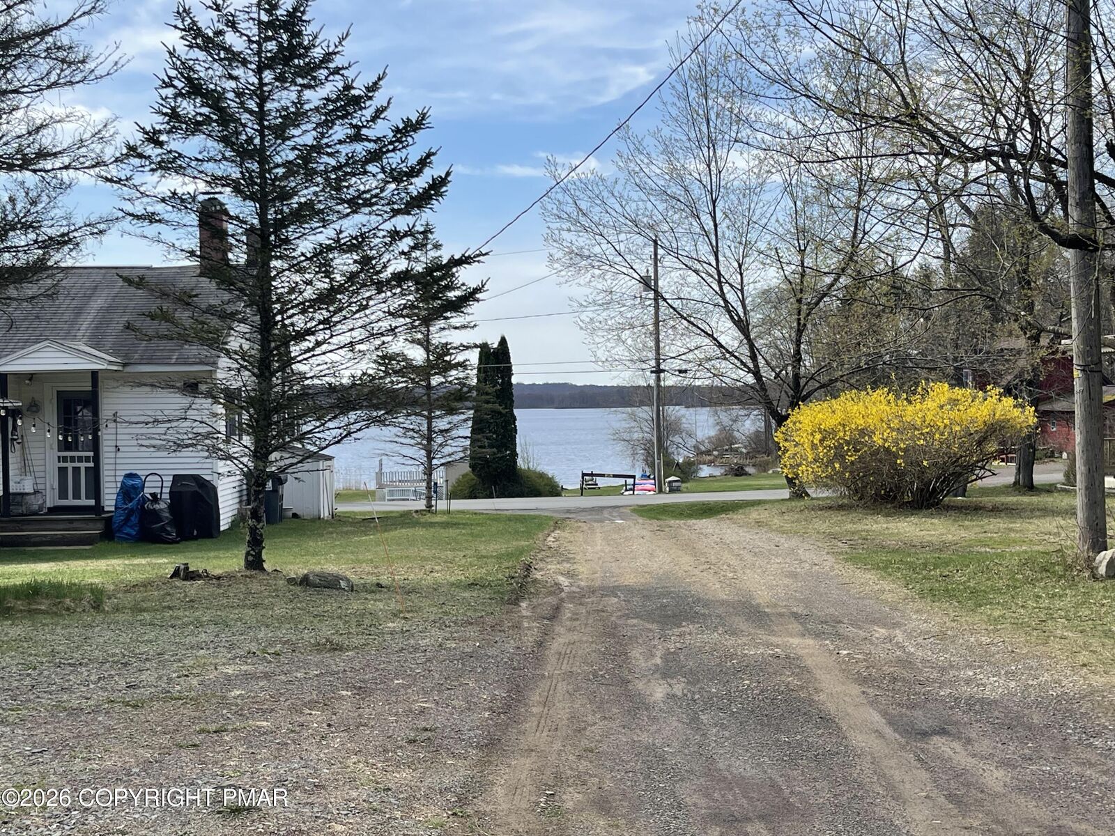 Property Photo:  9 Beech Street  PA 18424 