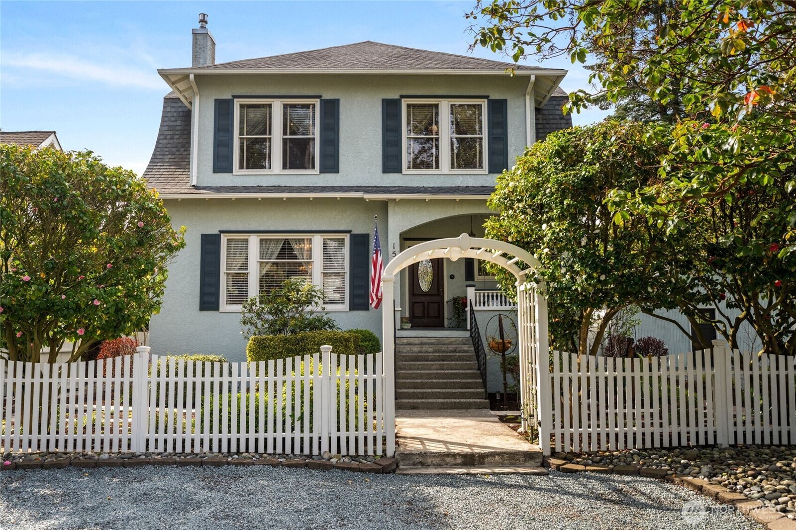 Property Photo:  1507  15th Street  WA 98221 