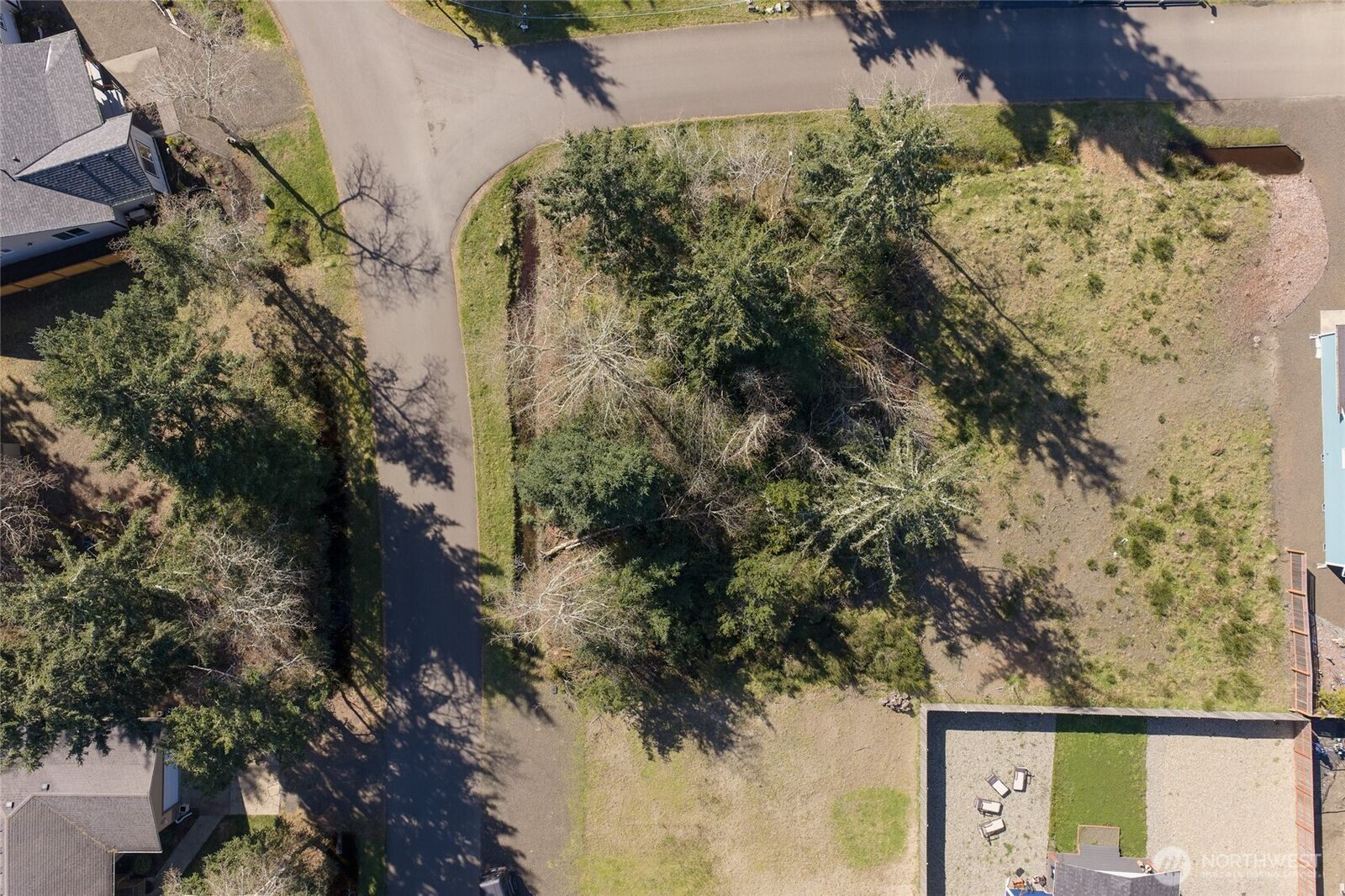 Property Photo:  298  Glacier Court SE  WA 98569 