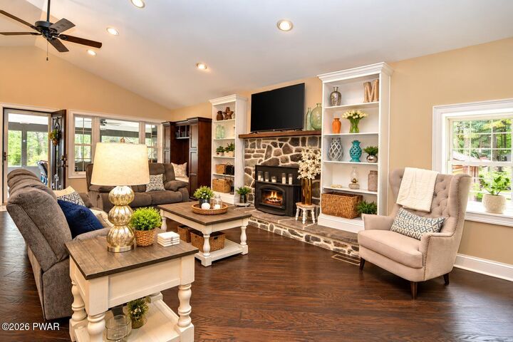Property Photo:  132 River Road  PA 18426 