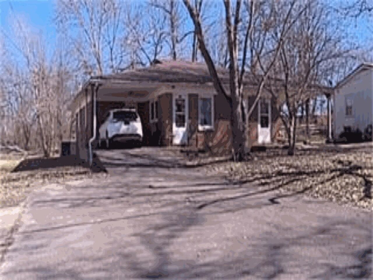 Property Photo: 607 &Amp 609 Owen Street KY 42127