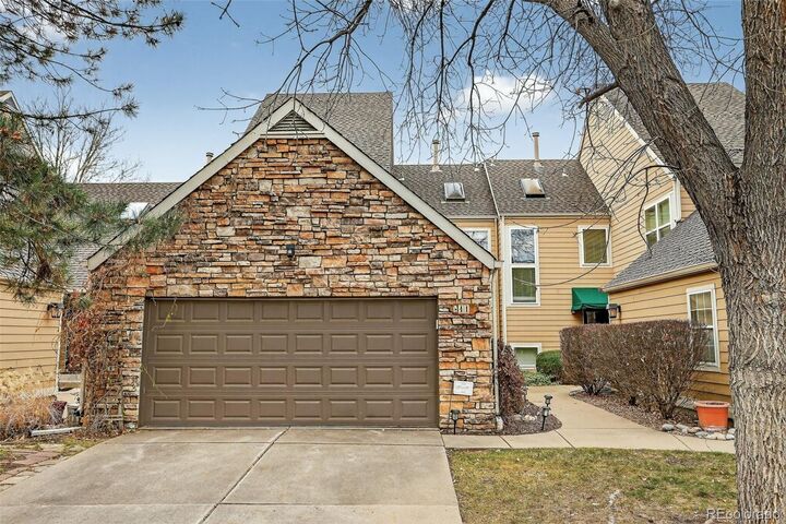 Property Photo:  10000 E Yale Avenue 41  CO 80231 