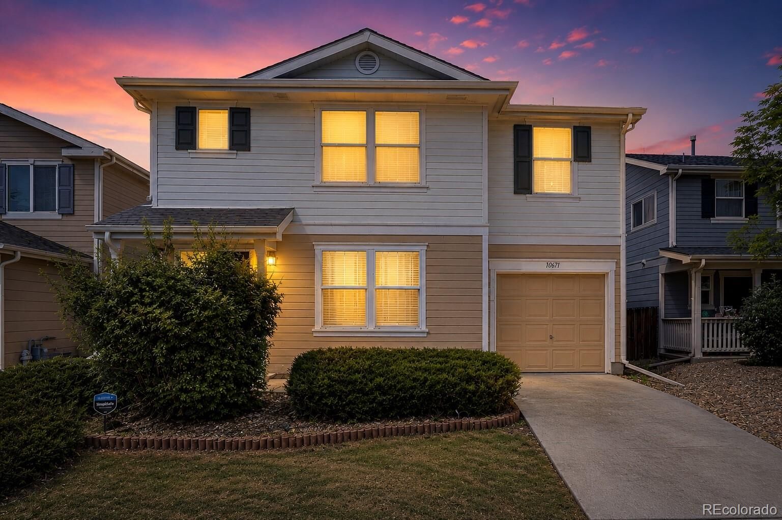 Property Photo:  10671 Upper Ridge Road  CO 80504 