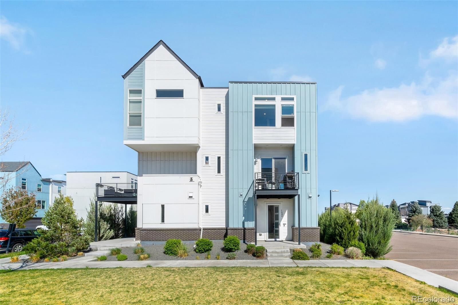 Property Photo: 1680 W 67th Circle CO 80221